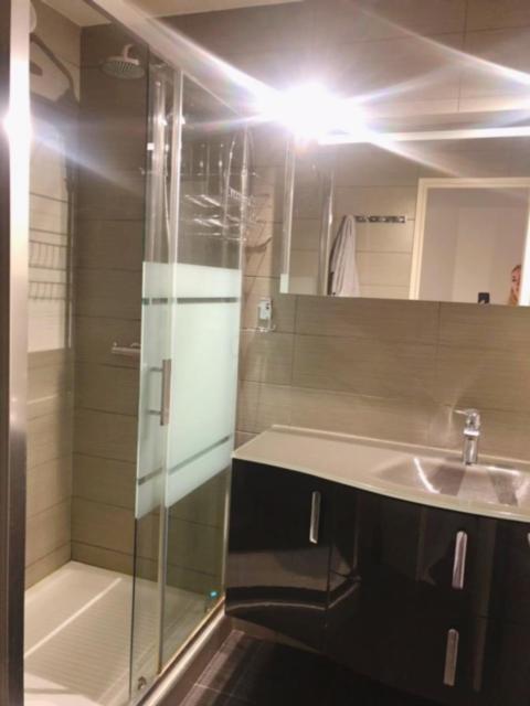 Luxurious Appartment Near The Airport Nice Buitenkant foto